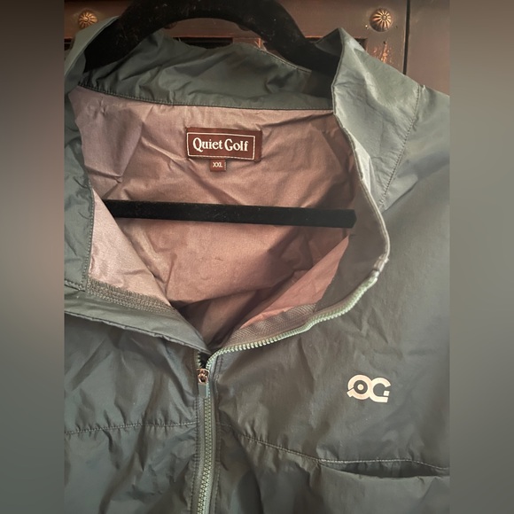 Quiet Golf Tech Shell - Picture 3 of 4